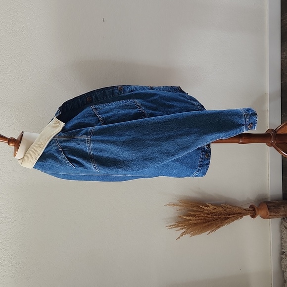 BDG Oversized Sherpa Collar Denim Jacket - Picture 4 of 6